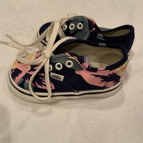 Toddler Vans - Picture 1 of 1